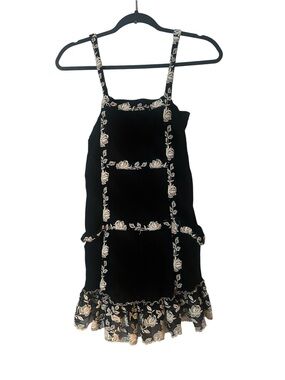 Alice and Olivia Black and White floral embroidered Aline shift mini dress small